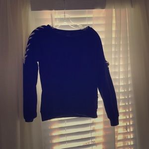 RUE 21/ BLACK SWEATSHIRT W LACE UP SLEEVE